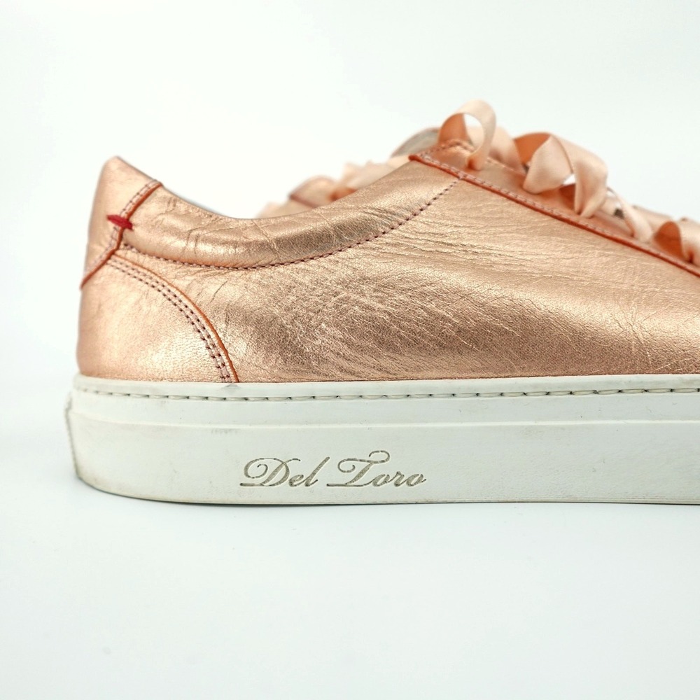 Del Toro Leather Sneakers Womens 9 Pink Metallic Low Top Satin Laces Shoes Glam - Picture 2 of 16
